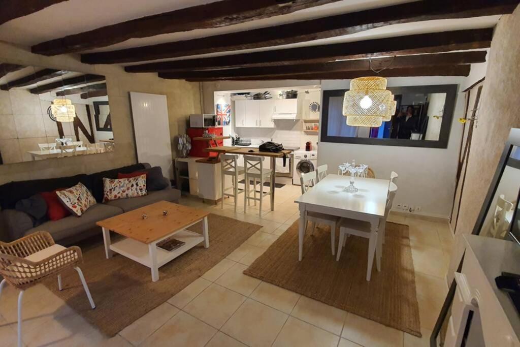 Maison Entiere De 115M2 En Hyper Hyper Centre Aux Coeur Des Halles De Tours De 2 A 7 Personnes Екстер'єр фото